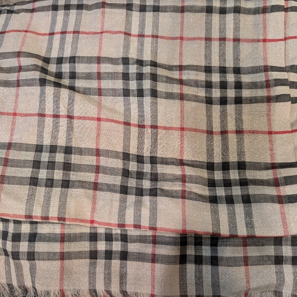 Burberry Scarf - Picture 3 of 4